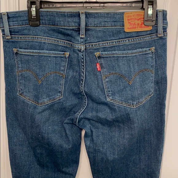 Levi’s Ripped Skinny Jeans - Picture 2 of 3